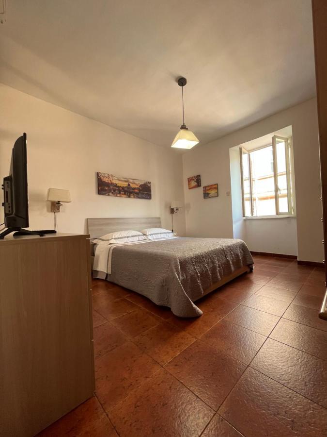 Apartment Arenula Rome Bagian luar foto